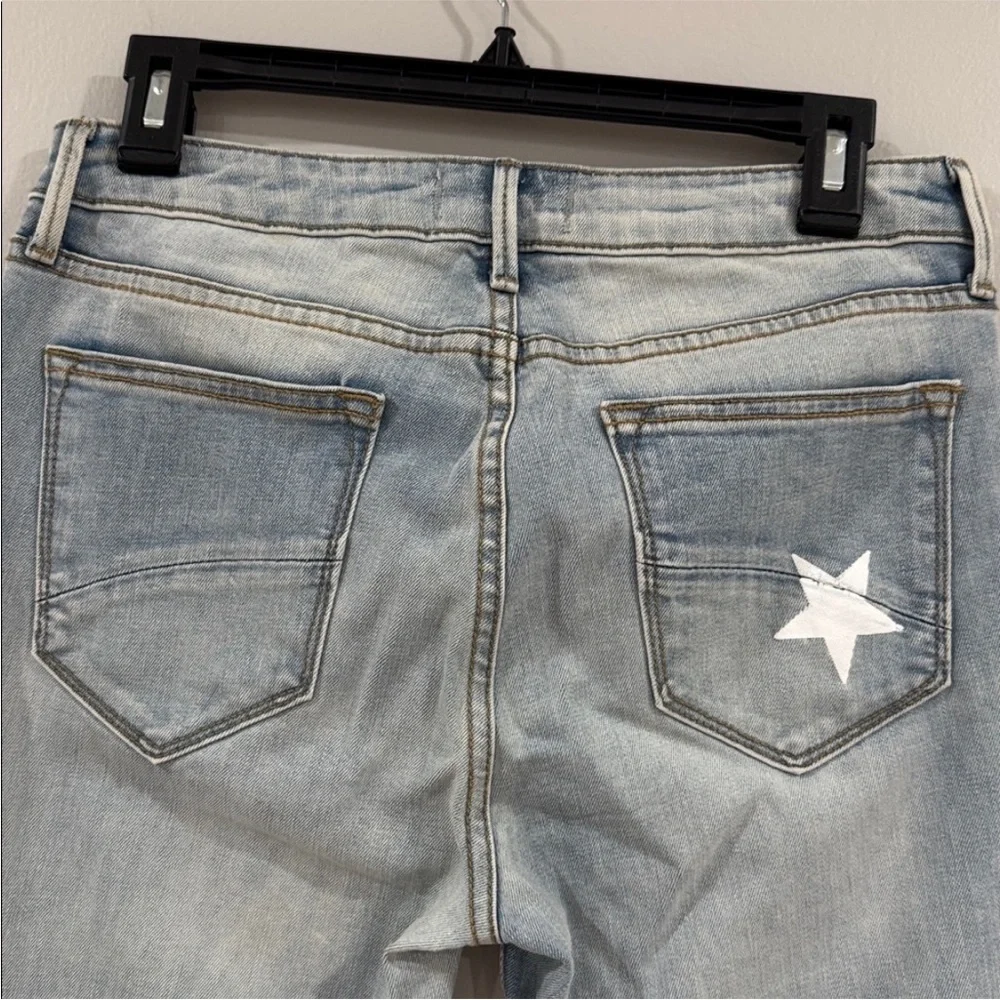 4th of July ready with these DRIFTWOOD Light Blue Star and Red Stripe FlareJeans - Picture 6 of 8